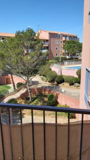 Appartement double terrasse et piscine